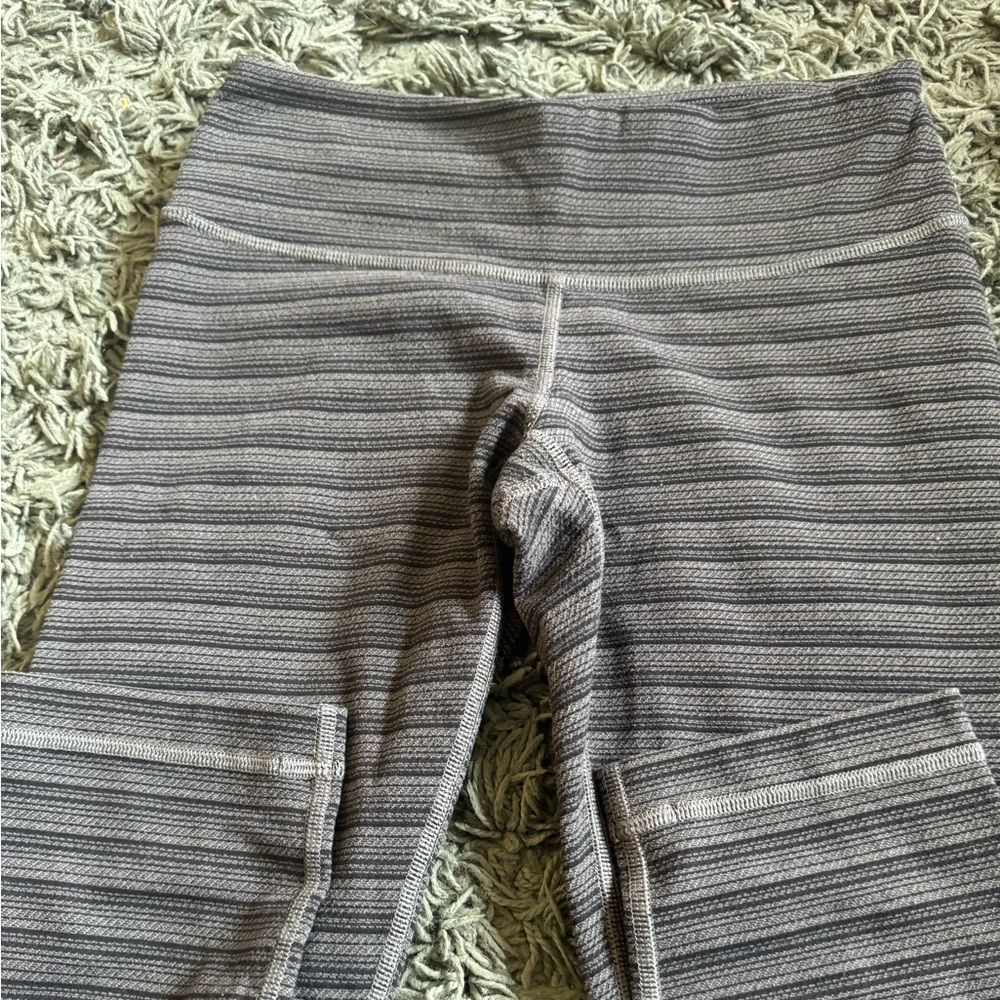 Lululemon leggings - Picture 1 of 3